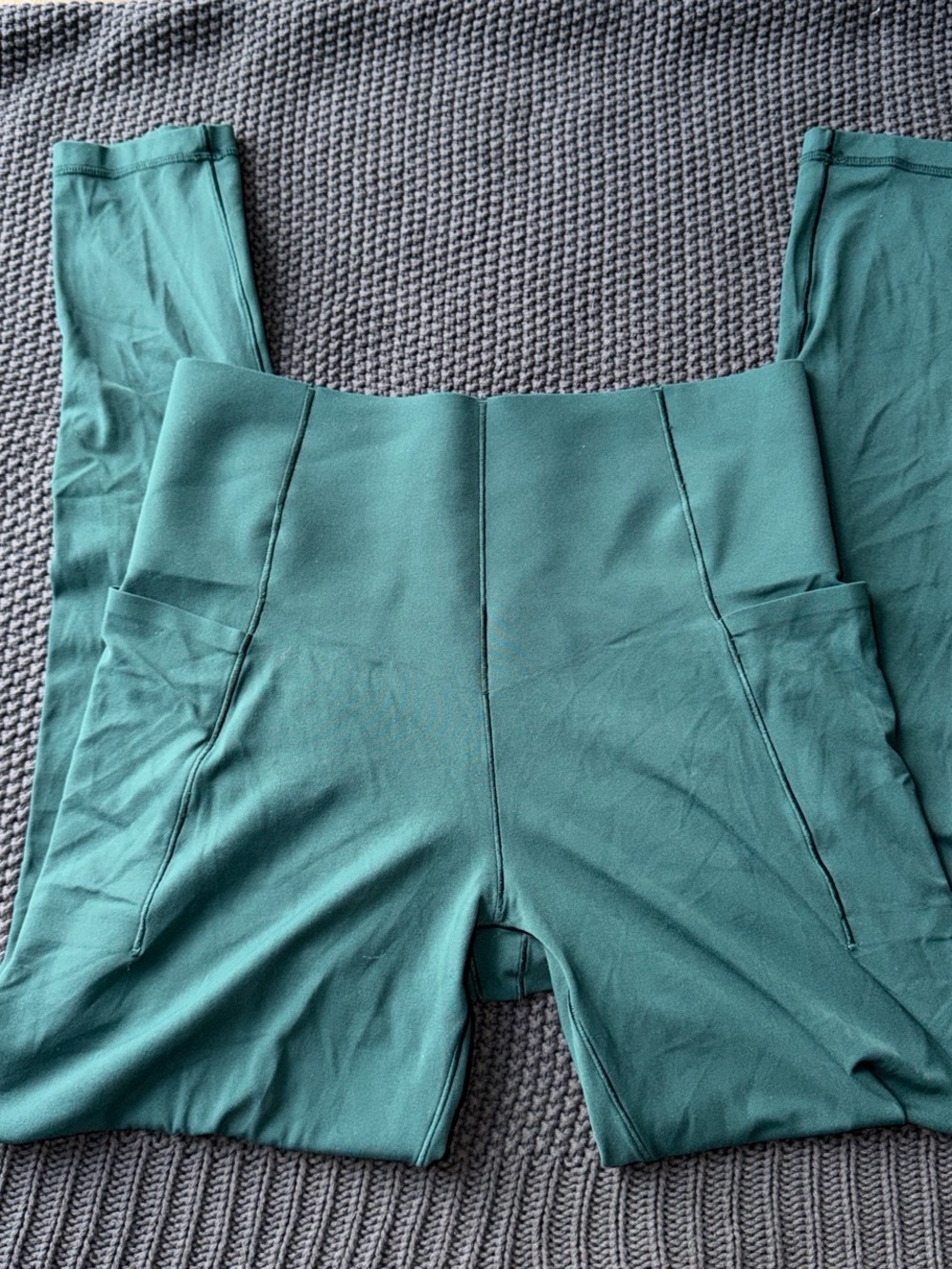 Aerie High-Waist Pocket Leggings in Teal Green